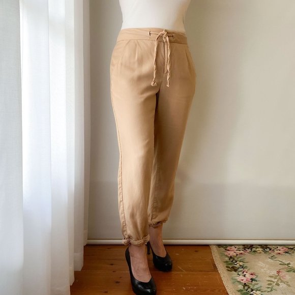Max Jeans tan ankle pants - Picture 6 of 16